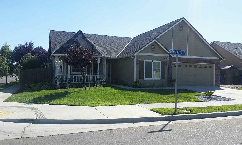 2nd image of 1067 Tranquility Cir