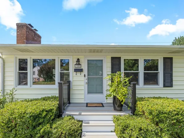 700 Elizabeth Ave, Charlottesville, VA 22901