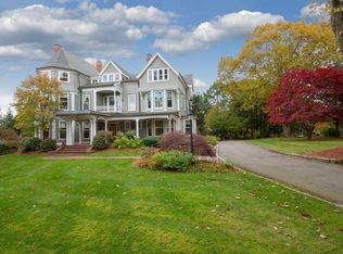 216 Highland St, Newton, MA 02465