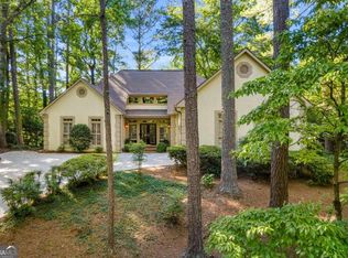 1030 Azalea Dr, Roswell, GA 30075