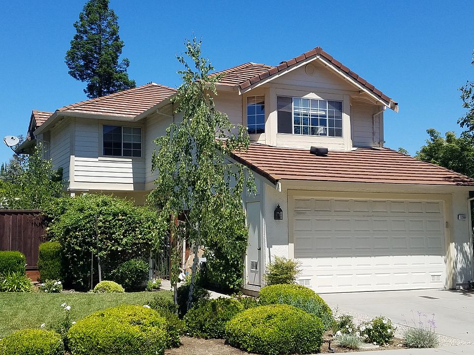1st image of 1299 Mountain Quail Cir