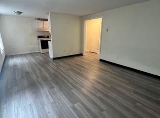 130 Airport Rd #6, Sanford, ME 04073