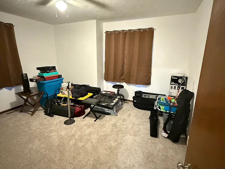 32051 Avon Rd — Photo 14