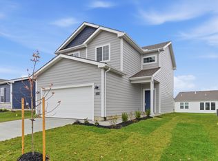 27019 E Oak View Dr, Lees Summit, MO 64086