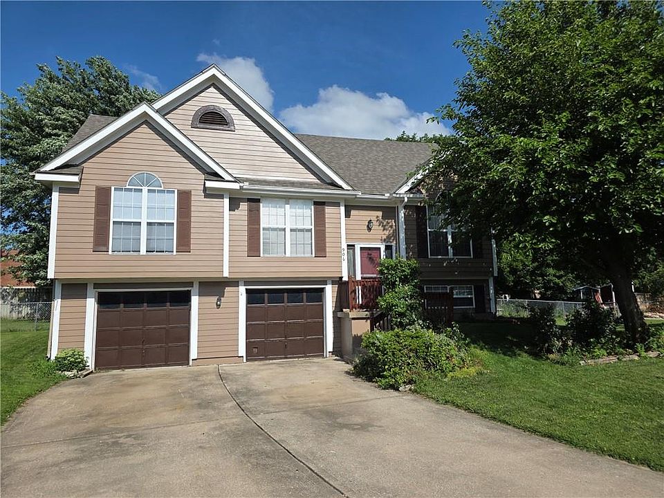 1st image of 906 Rome Ct