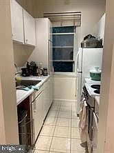 3rd image of 1725 New Hampshire Ave NW APT 204