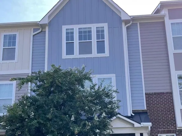 529 Balsam Fir Dr, Cary, NC 27519
