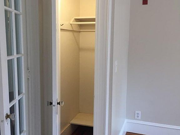 4th image of 150 Norwood Ave APT 1B