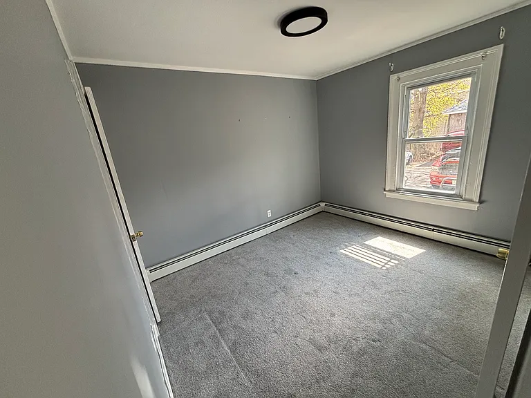 99 Jackson Ave — Photo 9