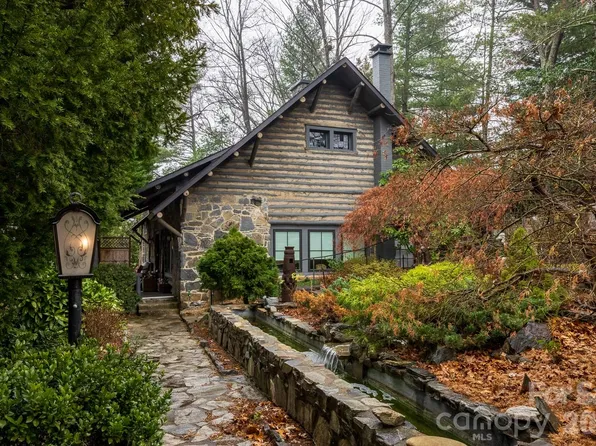 15 Chestnut St, Tryon, NC 28782