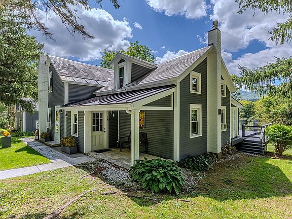 4th image of 40 Kelleher Road