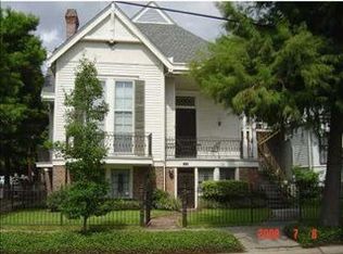 3530 Carondelet St, New Orleans, LA 70115