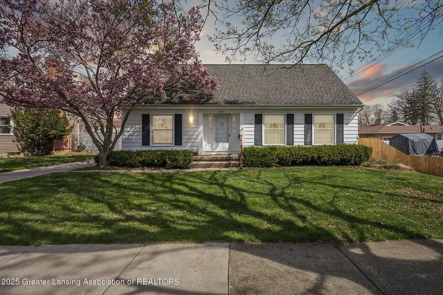 3214 Brisbane Dr photo 1
