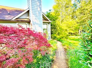 542 Whitcover Cir, Charlottesville, VA 22901