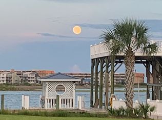 150 Big Hammock Point Rd, Sneads Ferry, NC 28460