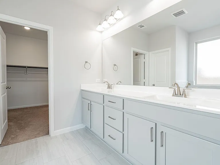 16717 Garden Dr — Photo 6