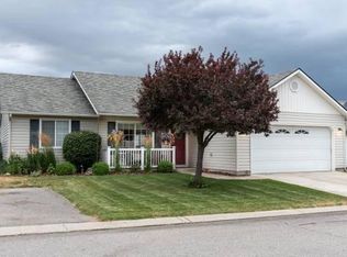 2785 N Wickiup Dr, Post Falls, ID 83854