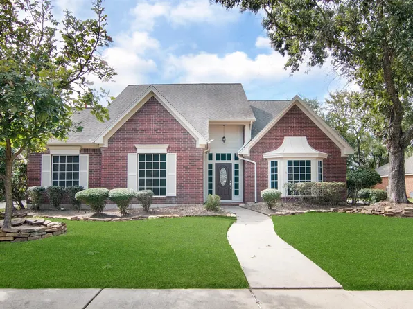 15118 Greenleaf Ln, Houston, TX 77062