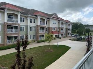 250 N Branch River Rd #250, Somerville, NJ 08876