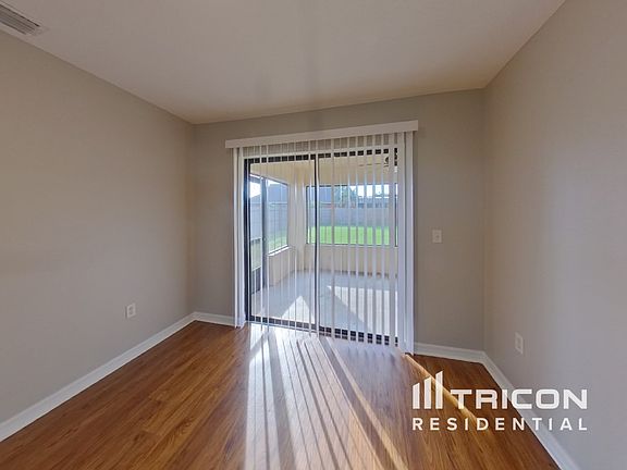 5th image of 13105 Tropical Breeze Ct