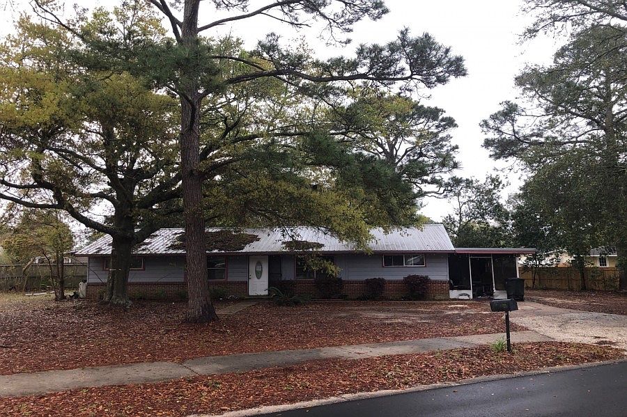 1st image of 53 Robinwood Dr NW