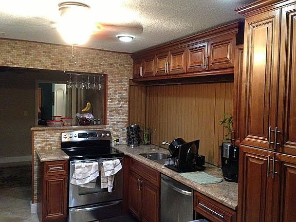 2nd image of 8009 NW 72nd Ave