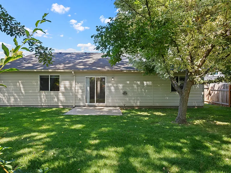 7359 E Nottingham Ln — Photo 28