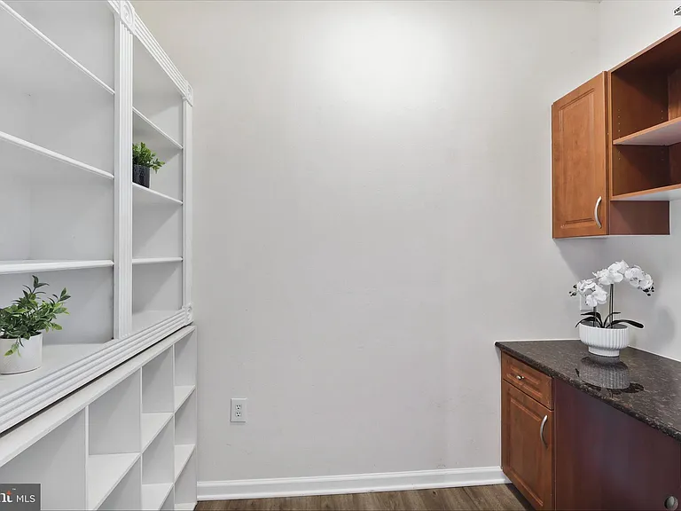 12925 Centre Park Cir #301 — Photo 5