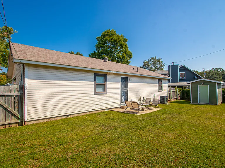 106 Willow Grove Ct — Photo 32