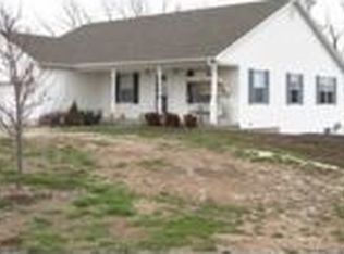 4866 S 156th Rd, Bolivar, MO 65613