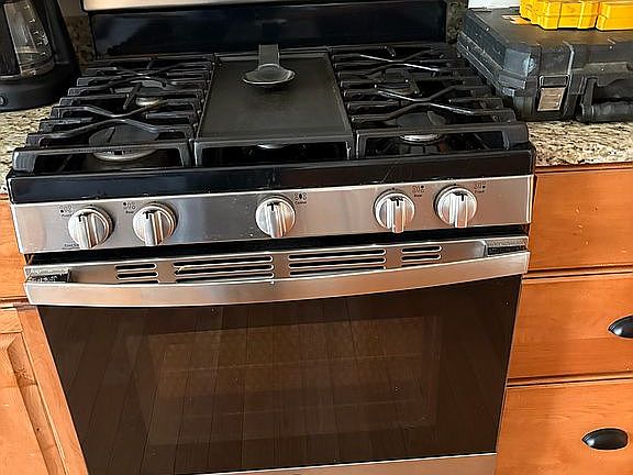 4th image of 131 Grand Harbour Ct