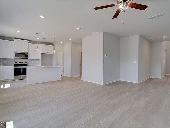 6th image of this home