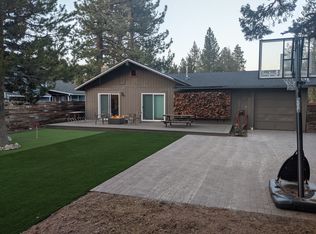 1162 Apache Ave, South Lake Tahoe, CA 96150