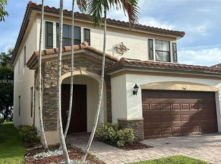 3546 W 86th Ter, Hialeah, FL 33018