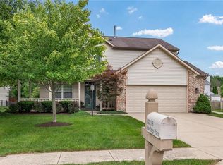 10273 Rawlings Pl, Fishers, IN 46038
