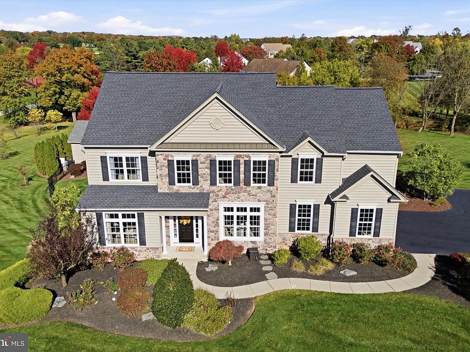 1st image of 593 Godshall Rd