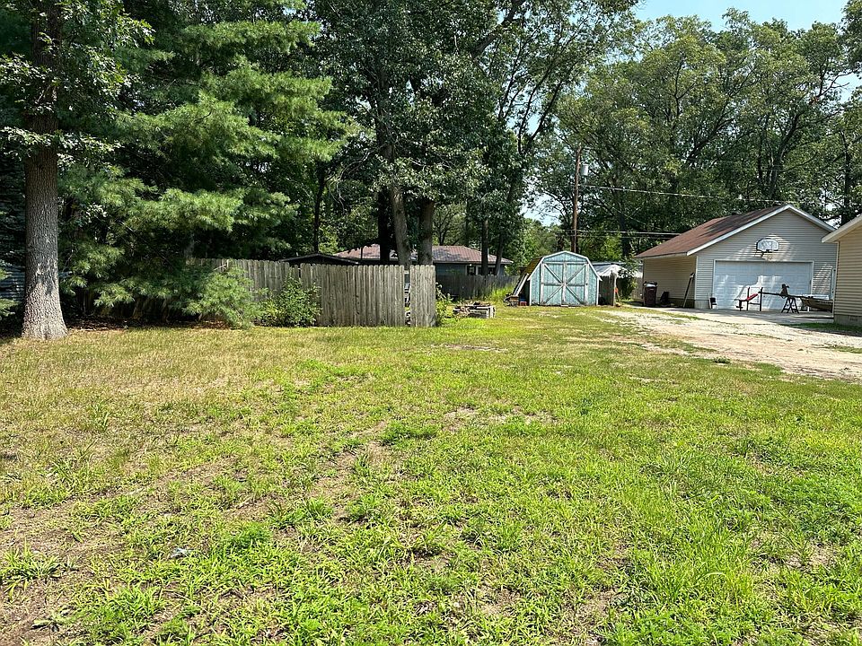 2nd image of 250 Shonat St
