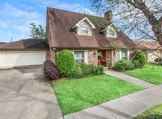 2309 Pelitere Dr, Chalmette, LA 70043