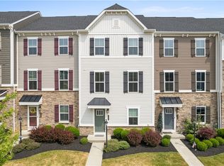 151 Bucktail Dr, Cranberry Township, PA