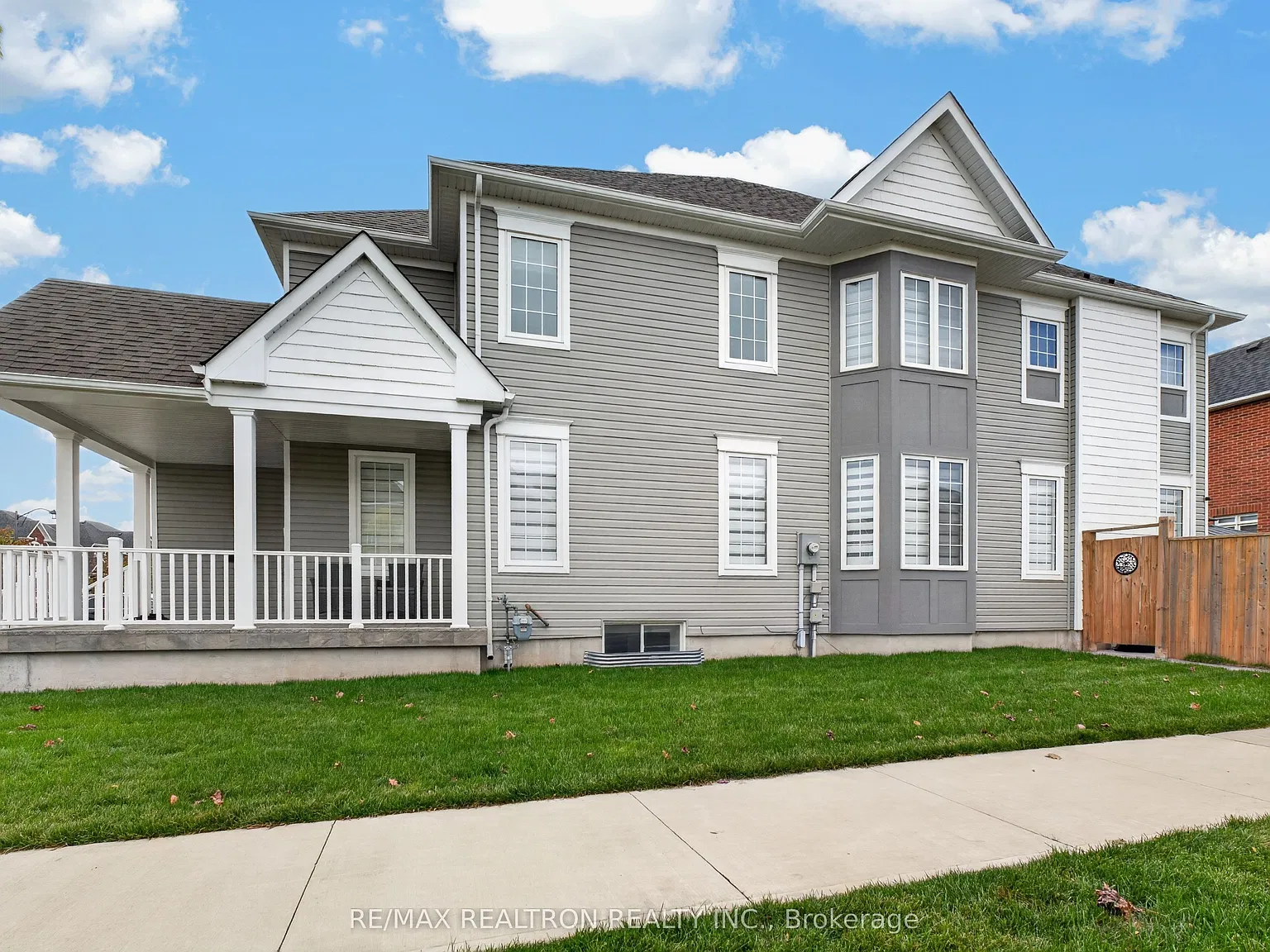 2 bed, $2,000 — Photo 4