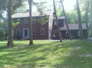 1 Kelly Brook Ln, West Newbury, MA 01985