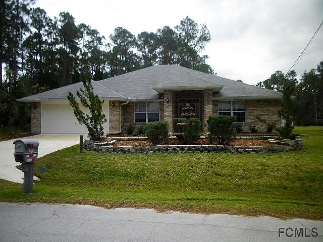 1st image of 30 Poinsettia Ln