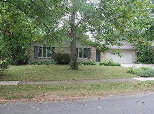 8648 Fox Ridge Ln, Indianapolis, IN 46256