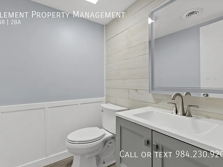 500 Umstead Dr #B203 — Photo 14