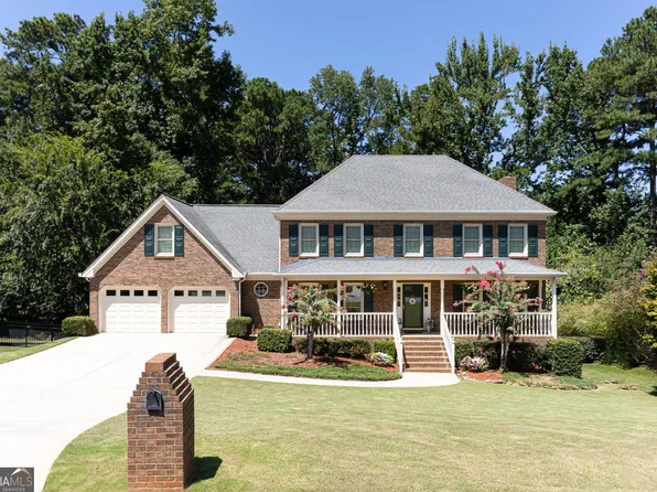 2431 Chimney Top Ln, Snellville, GA 30078