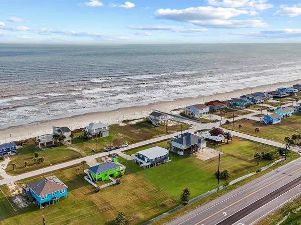 16526 Jamaica Beach Rd, Jamaica Beach, TX 77554