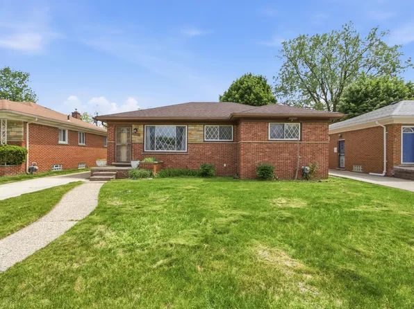 21630 Westhampton St, Oak Park, MI 48237