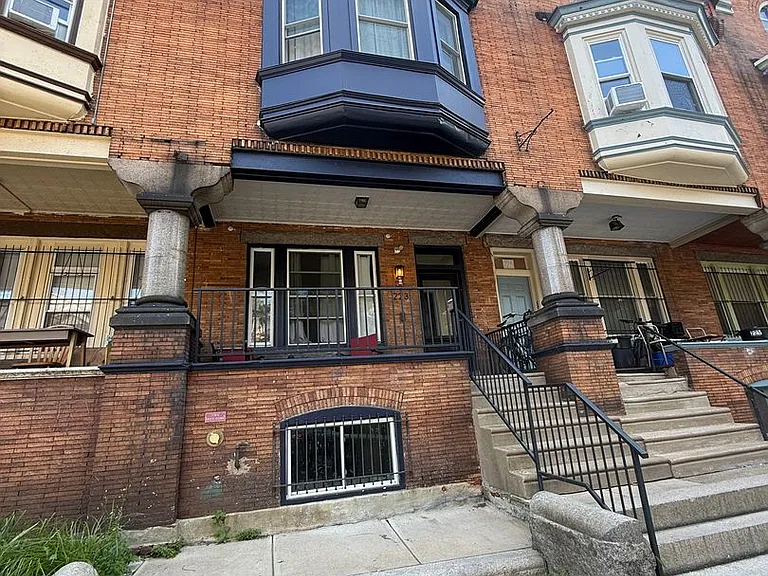 223 S 44th St — Photo 15
