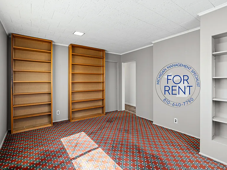 310 E Court St #1 — Photo 23