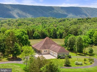 1050 Tea Berry Rd, Maurertown, VA 22644